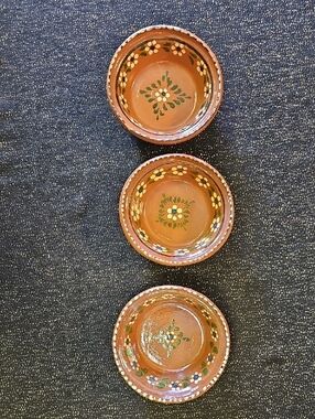 Hand-Painted Terracotta Home Art Bowls - Brown Floral (Unbranded)